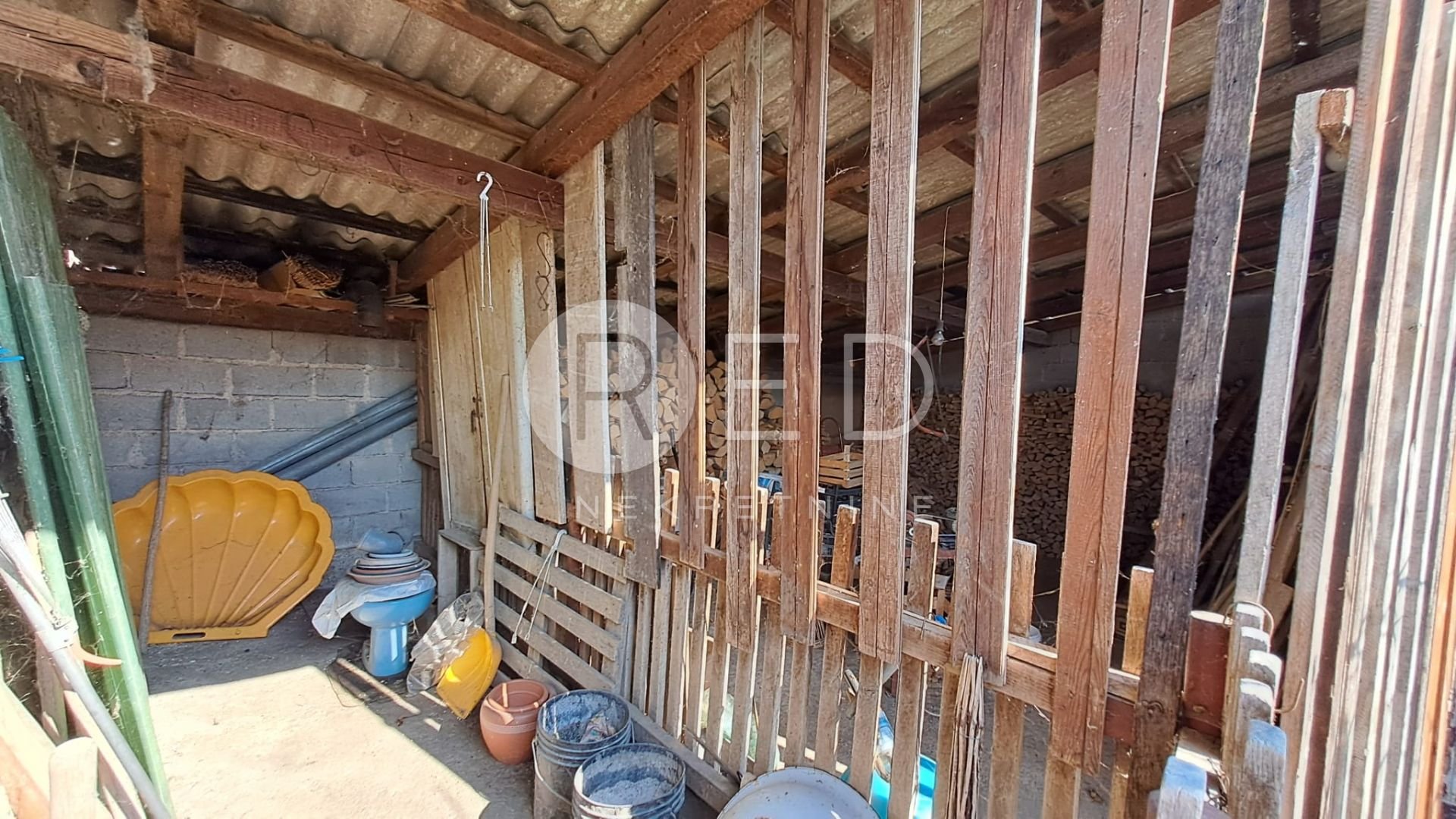 Haus Zu verkaufen - Požeško-slavonska Požega