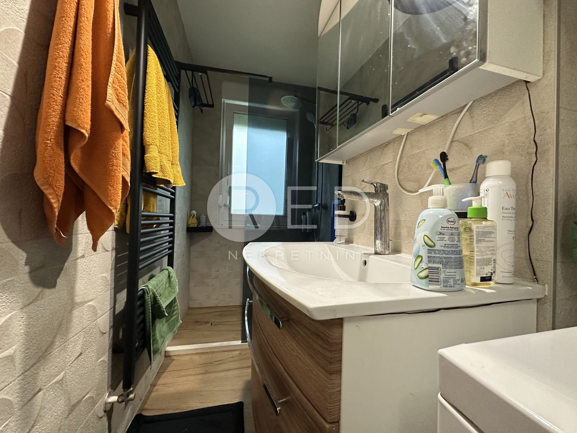 Apartma Naprodaj - Grad Zagreb Gornja Dubrava