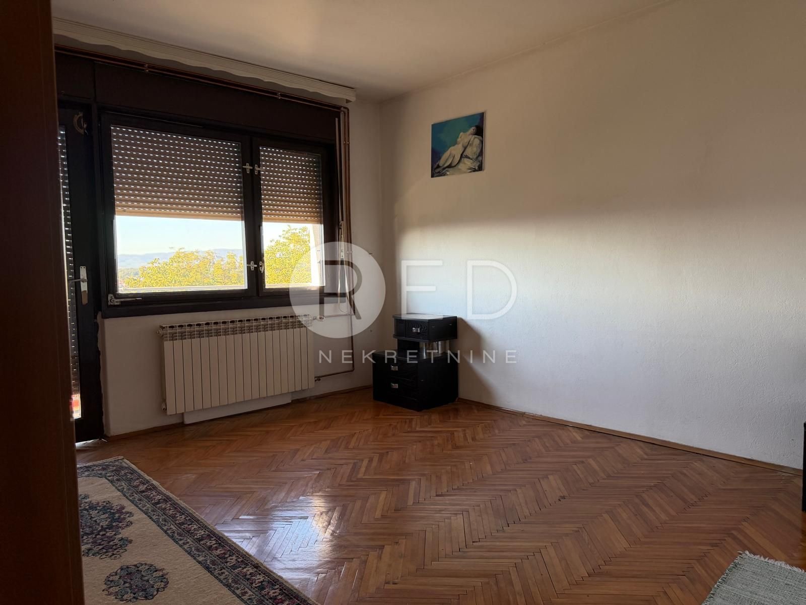Kuća Na prodaju - Požeško-slavonska Požega