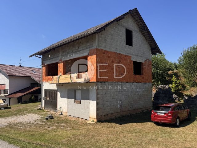 Casa in vendita 168 m² – Sveti Petar Mrežnički