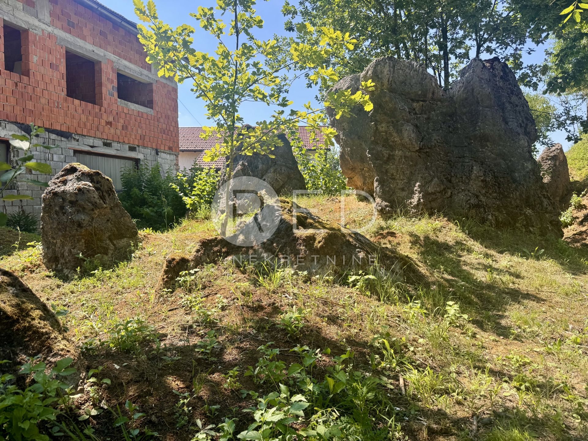 Casa In vendita - Karlovačka Duga Resa