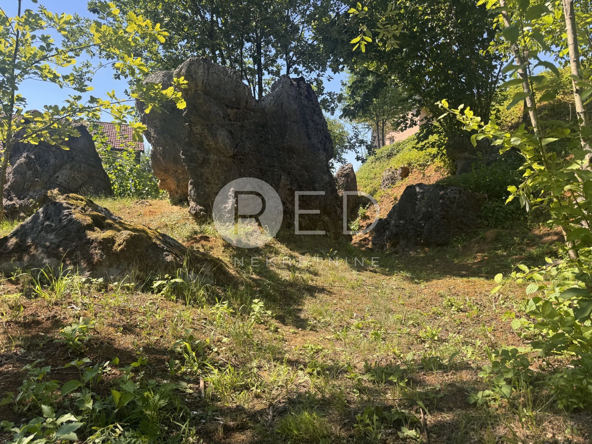 Casa In vendita - Karlovačka Duga Resa