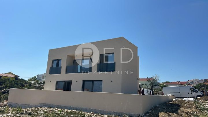 Stan na prodaju 45 m² – Ražanac