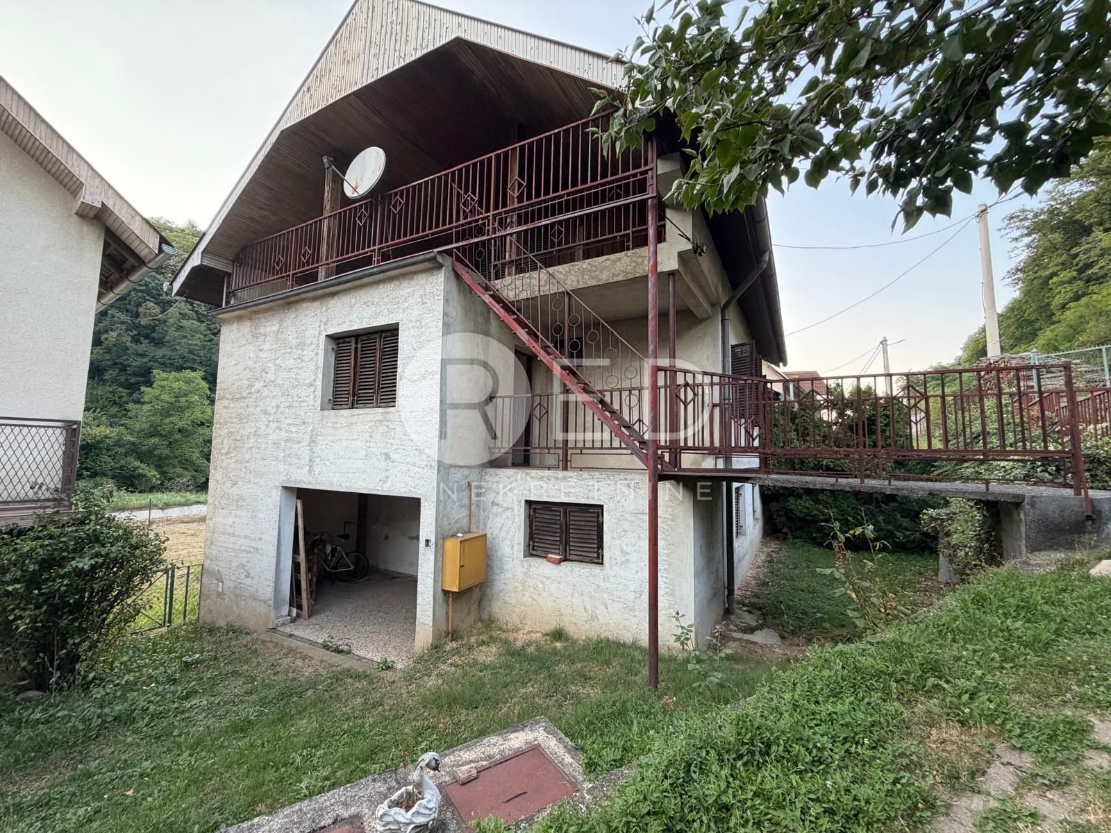 Haus Zu verkaufen - Požeško-slavonska Požega