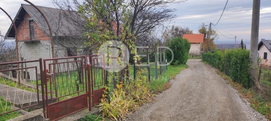 Hiša Naprodaj - Grad Zagreb Sesvete