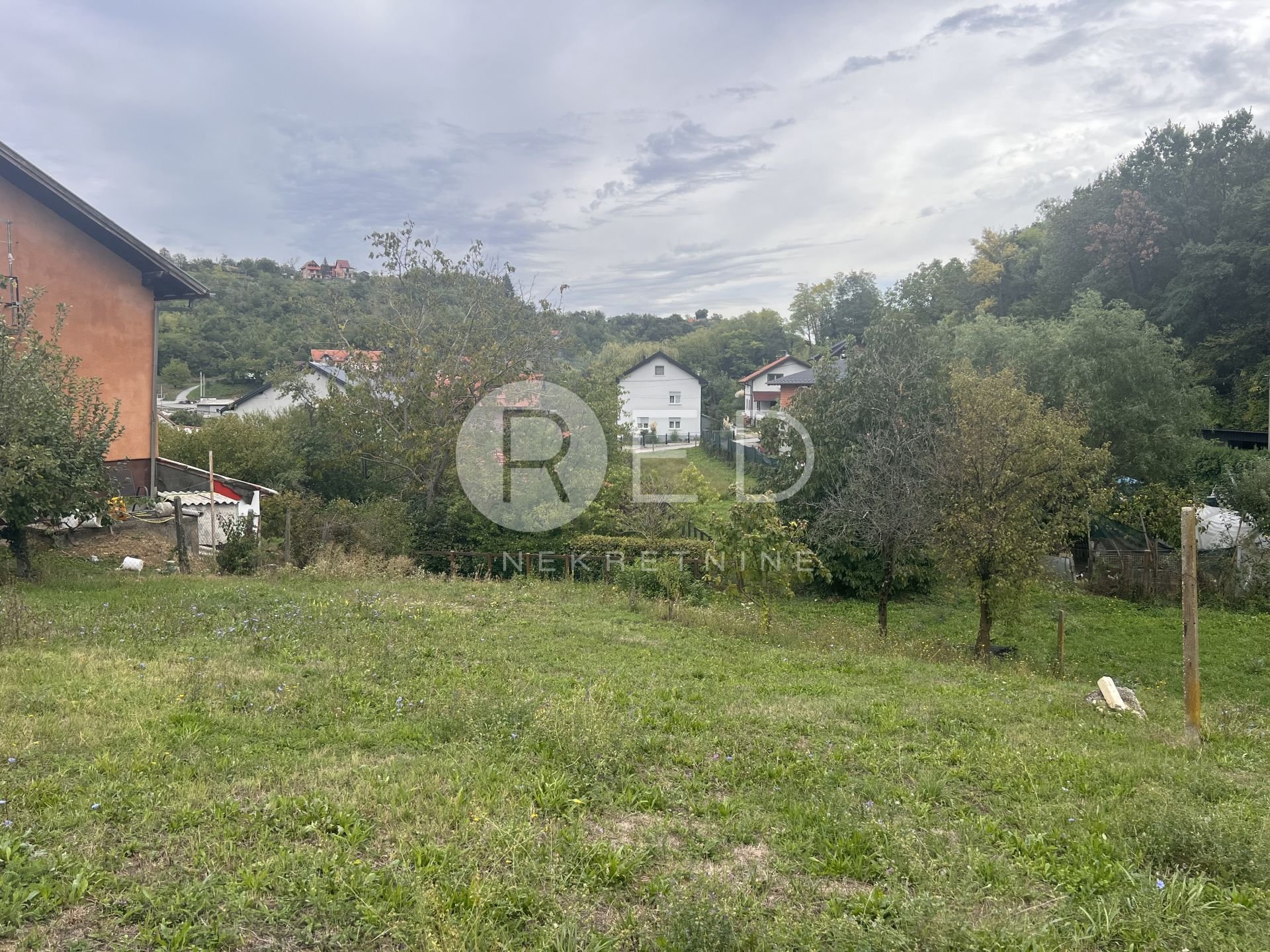 Parcela Naprodaj - Grad Zagreb Gornja Dubrava