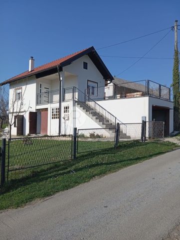 Kuća na prodaju 77 m² – Popovača