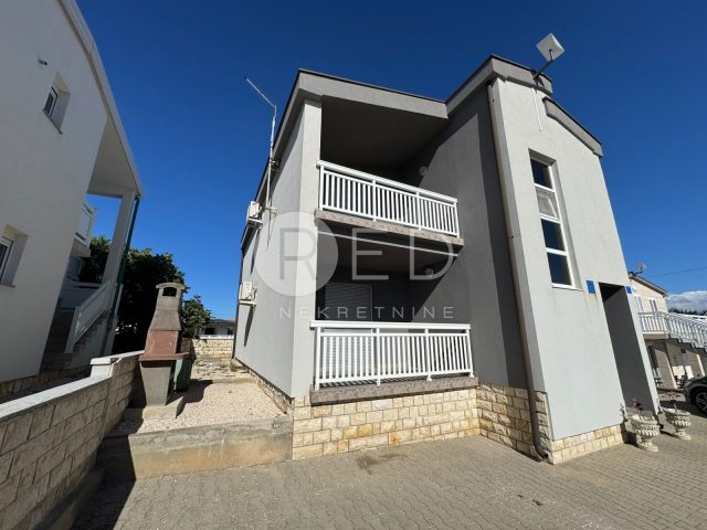 Haus Zu verkaufen - Zadarska Vir - foto 2/25
