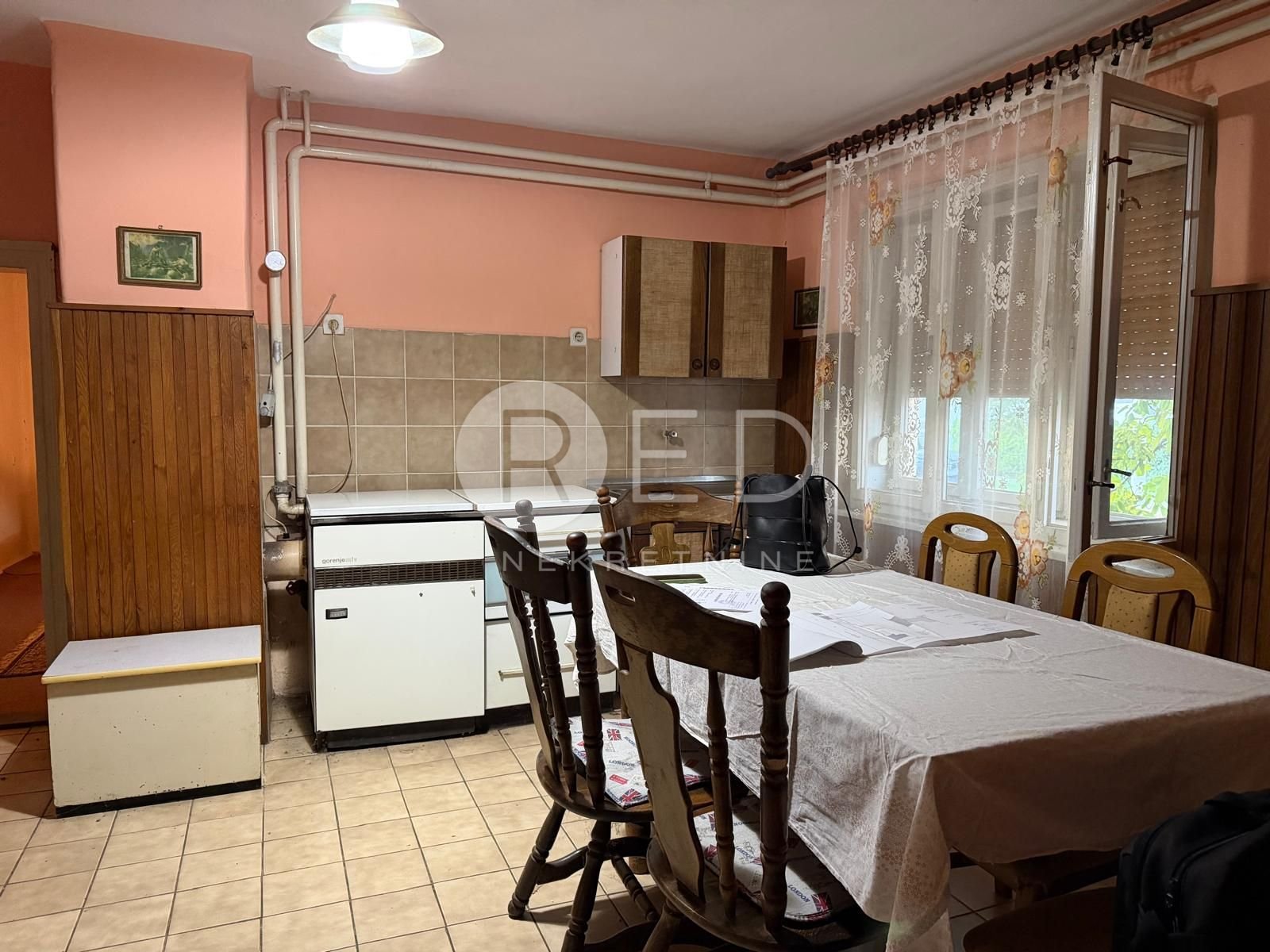Maison À vendre - Požeško-slavonska Kaptol