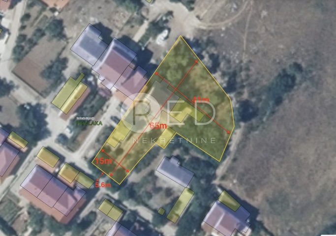 Parcela naprodaj 1769 m² – Privlaka