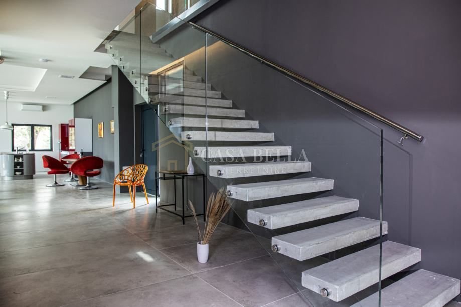 Haus Zu verkaufen - Istarska Ližnjan