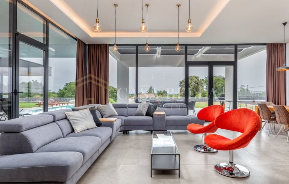 Haus Zu verkaufen - Istarska Ližnjan