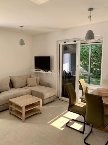 Stan za najam 45 m² – Kostrena