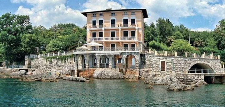 Stan za najam 140 m² – Opatija - Okolica