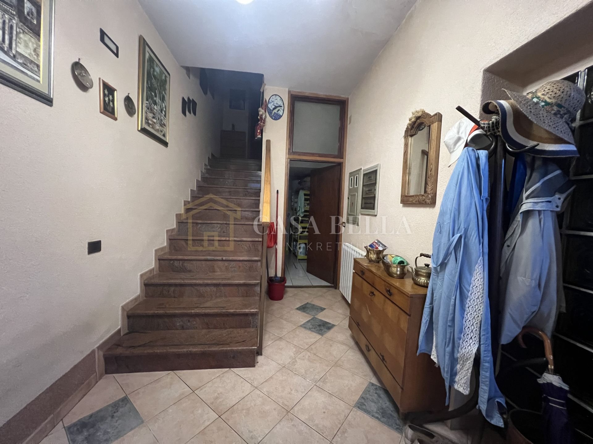 Dom Na predaj - Primorsko-goranska Crikvenica