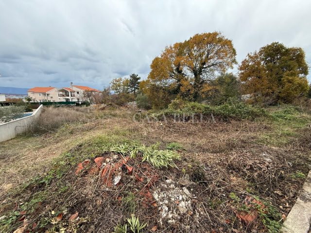 Grundstück zu verkaufen 879 m² – Malinska-Dubašnica