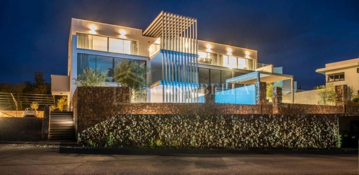 Flat for sale 218 m² – Malinska-Dubašnica