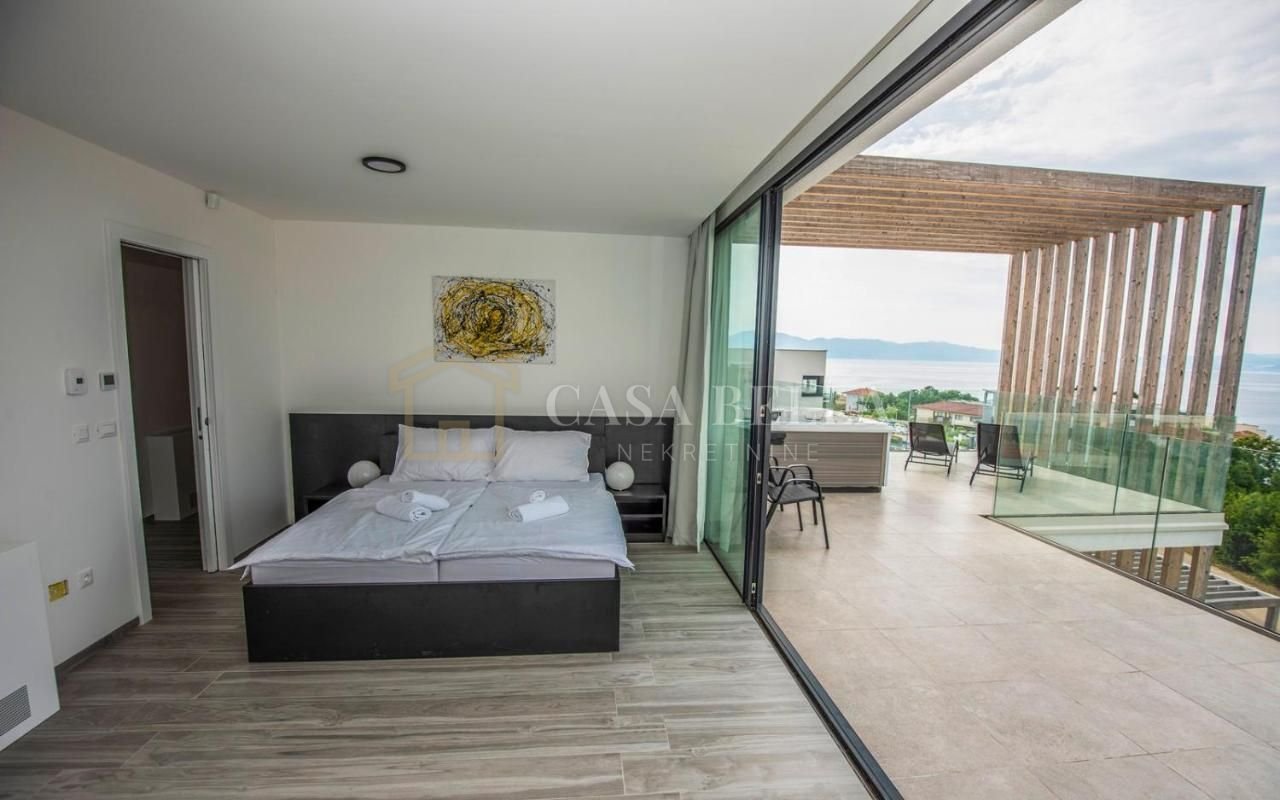 Flat For sale - Primorsko-goranska Malinska