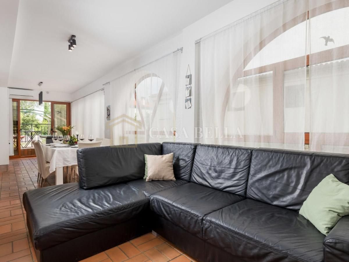 Haus Zu verkaufen - Primorsko-goranska Kornić