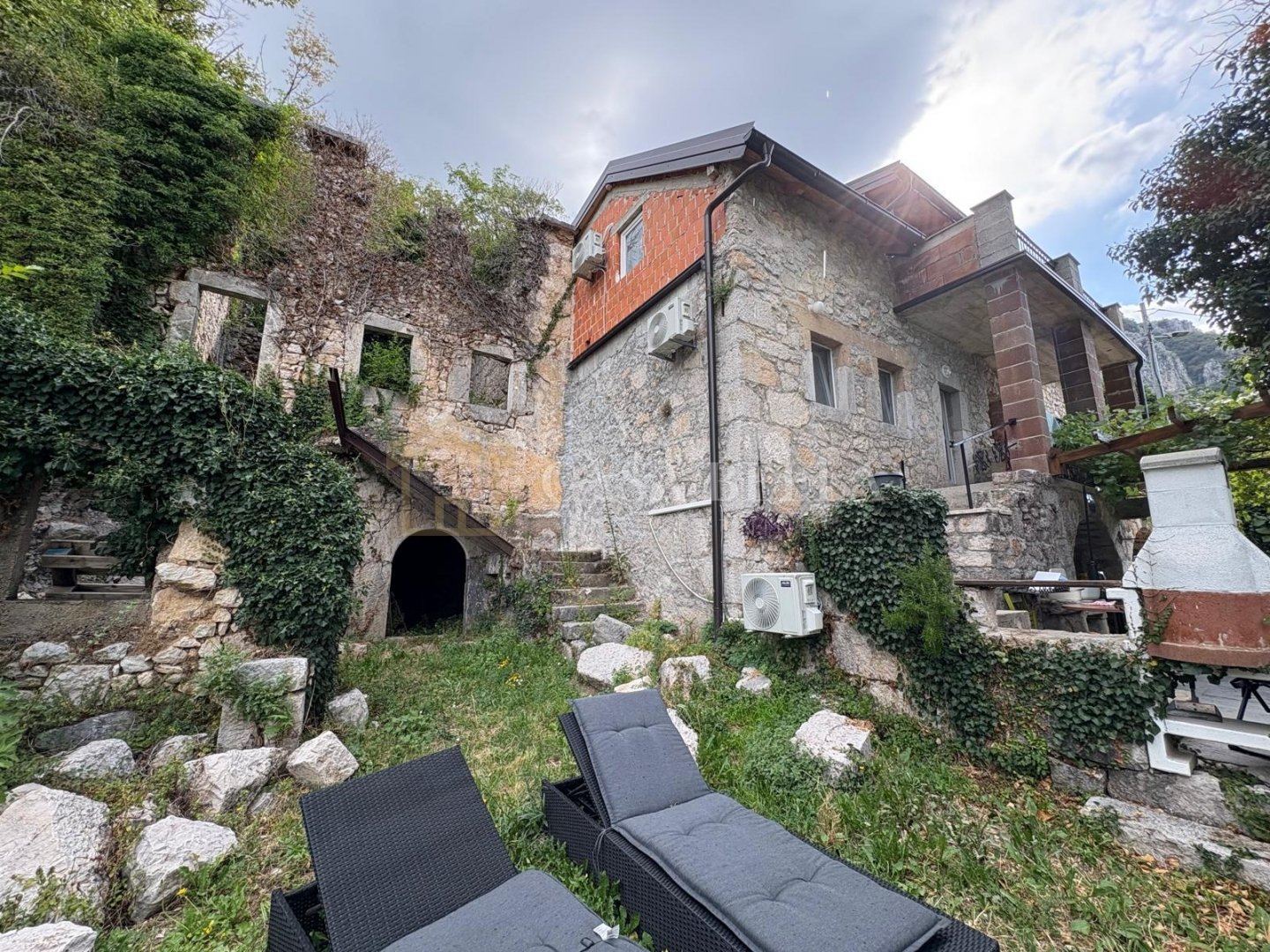 House For sale - Primorsko-goranska Grižane-Belgrad