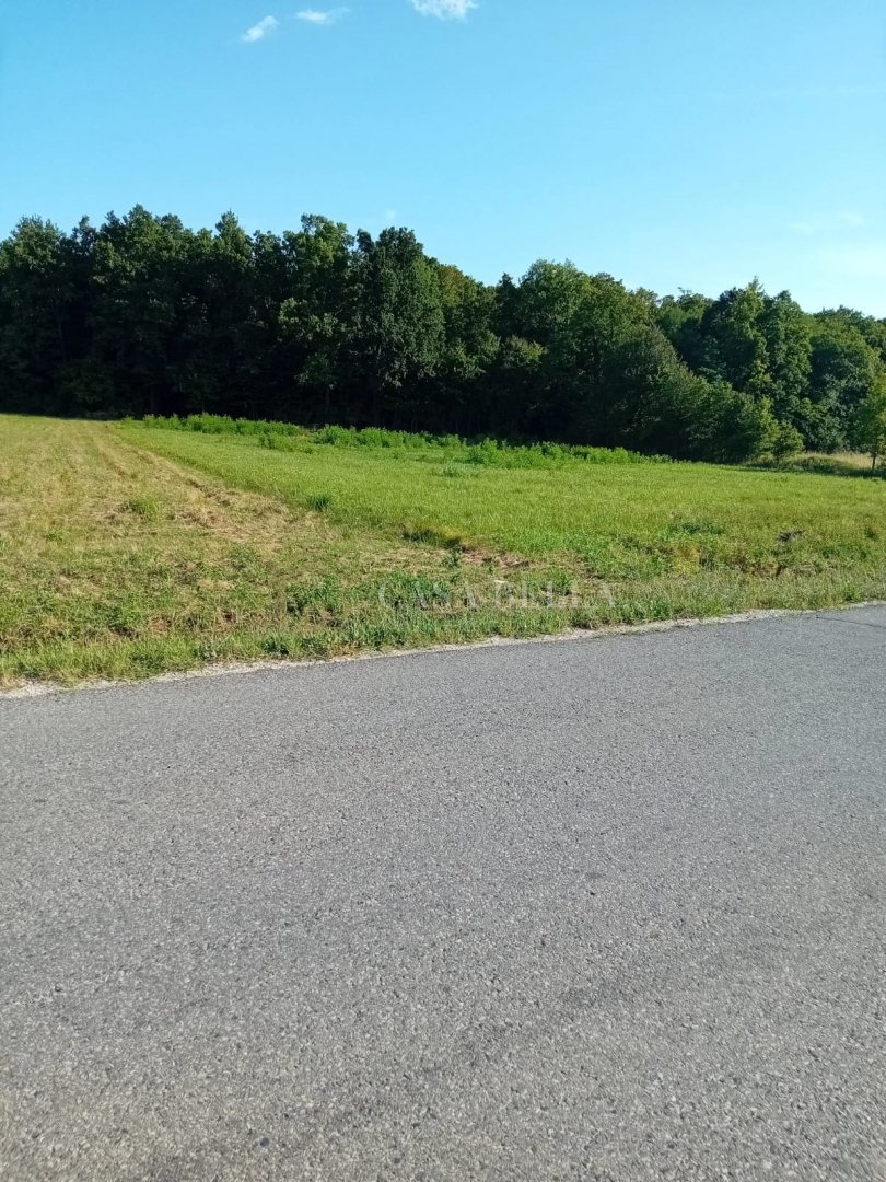 Parcela Na predaj - Zagrebačka Dugo Selo - Zapad