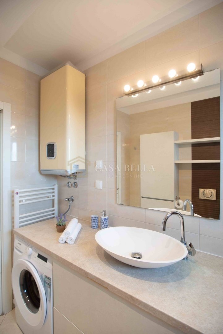 Flat For sale - Primorsko-goranska Kostrena