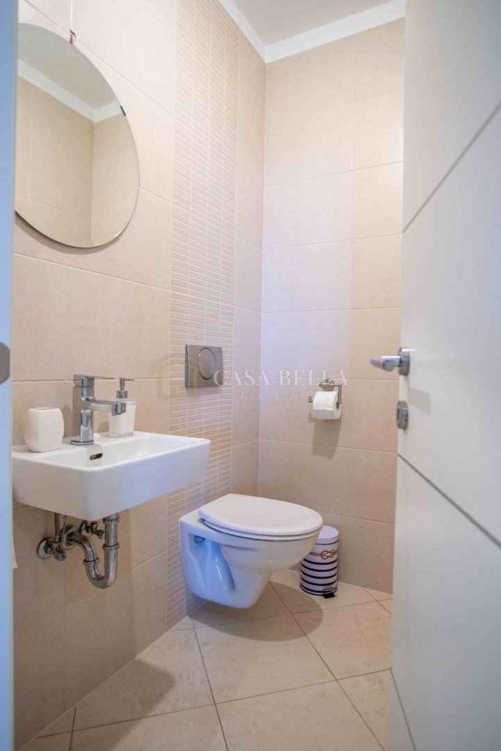 Flat For sale - Primorsko-goranska Kostrena