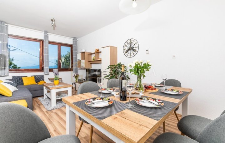 Mieszkanie do wynajęcia 80 m² – Kostrena