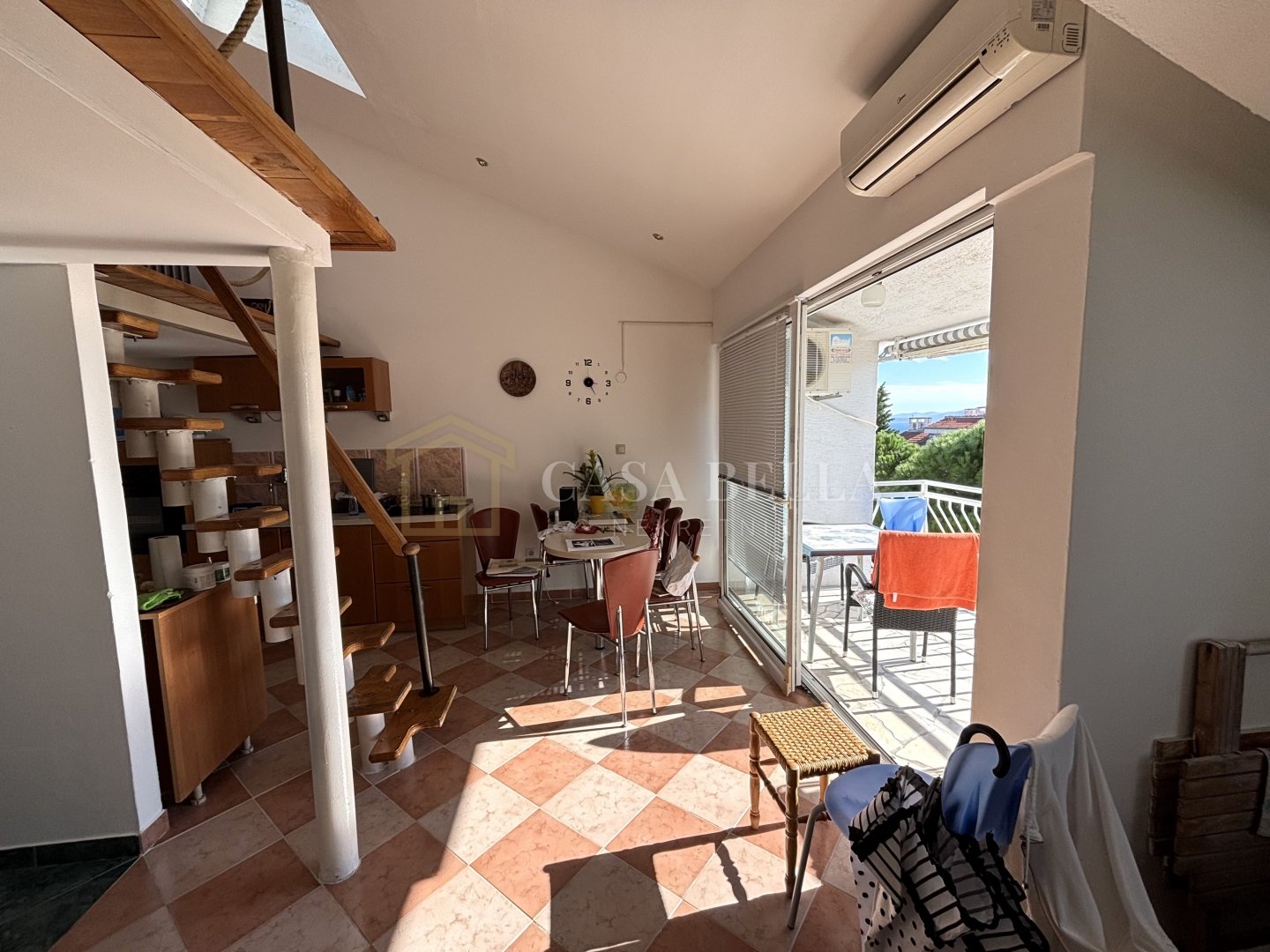 Apartment Zu verkaufen - Primorsko-goranska Novi Vinodolski - foto 1/15