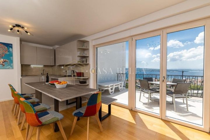 Apartmán na predaj 117 m² – Crikvenica