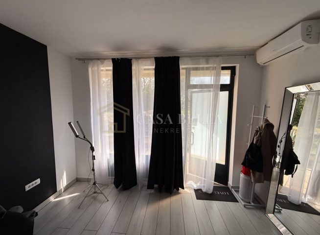 Poslovni prostor na prodaju 20 m² – Rijeka
