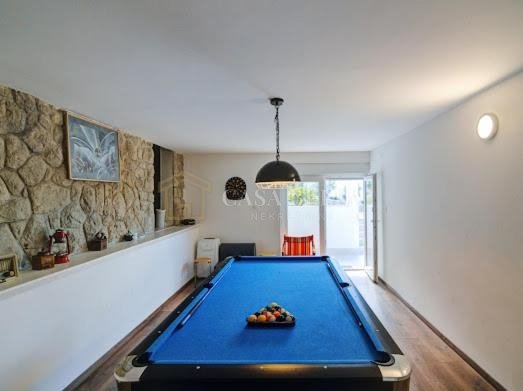 Casa In vendita - Primorsko-goranska Novi Vinodolski