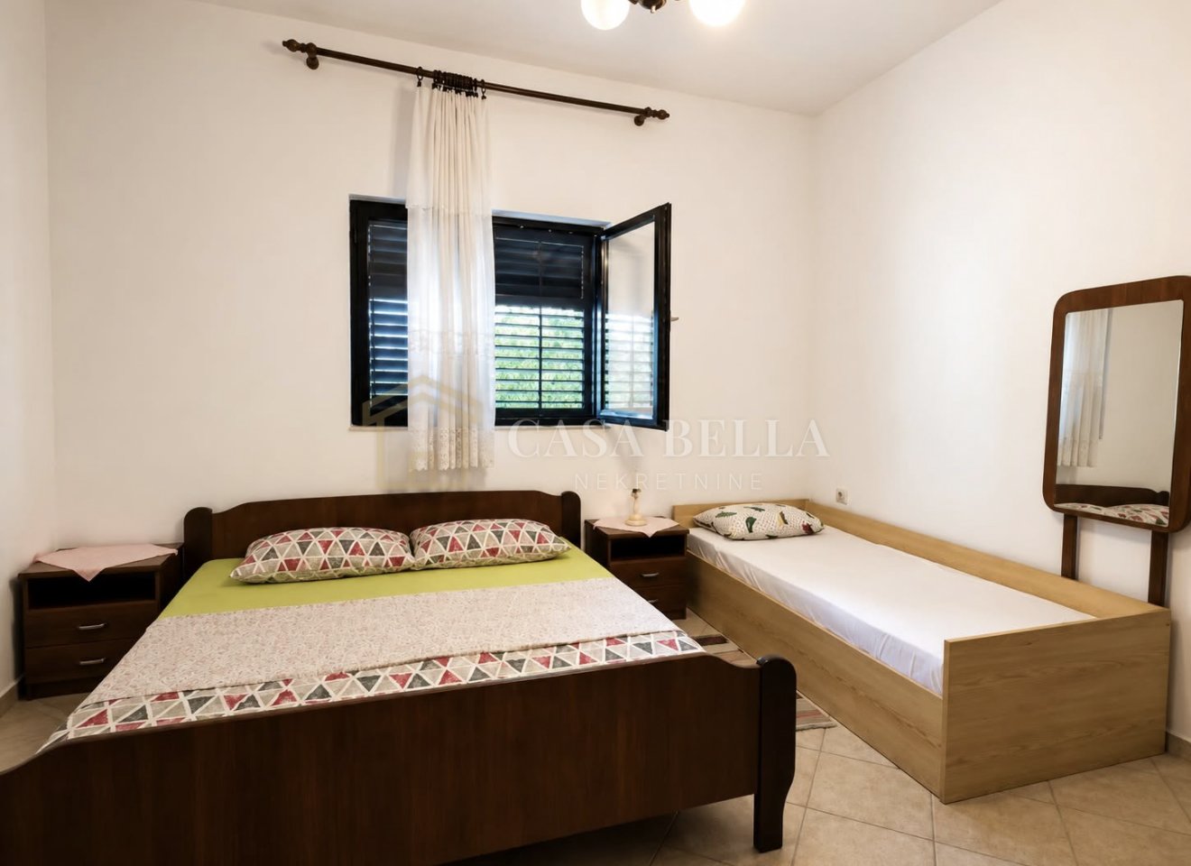 Casa In vendita - Ličko-senjska Karlobag