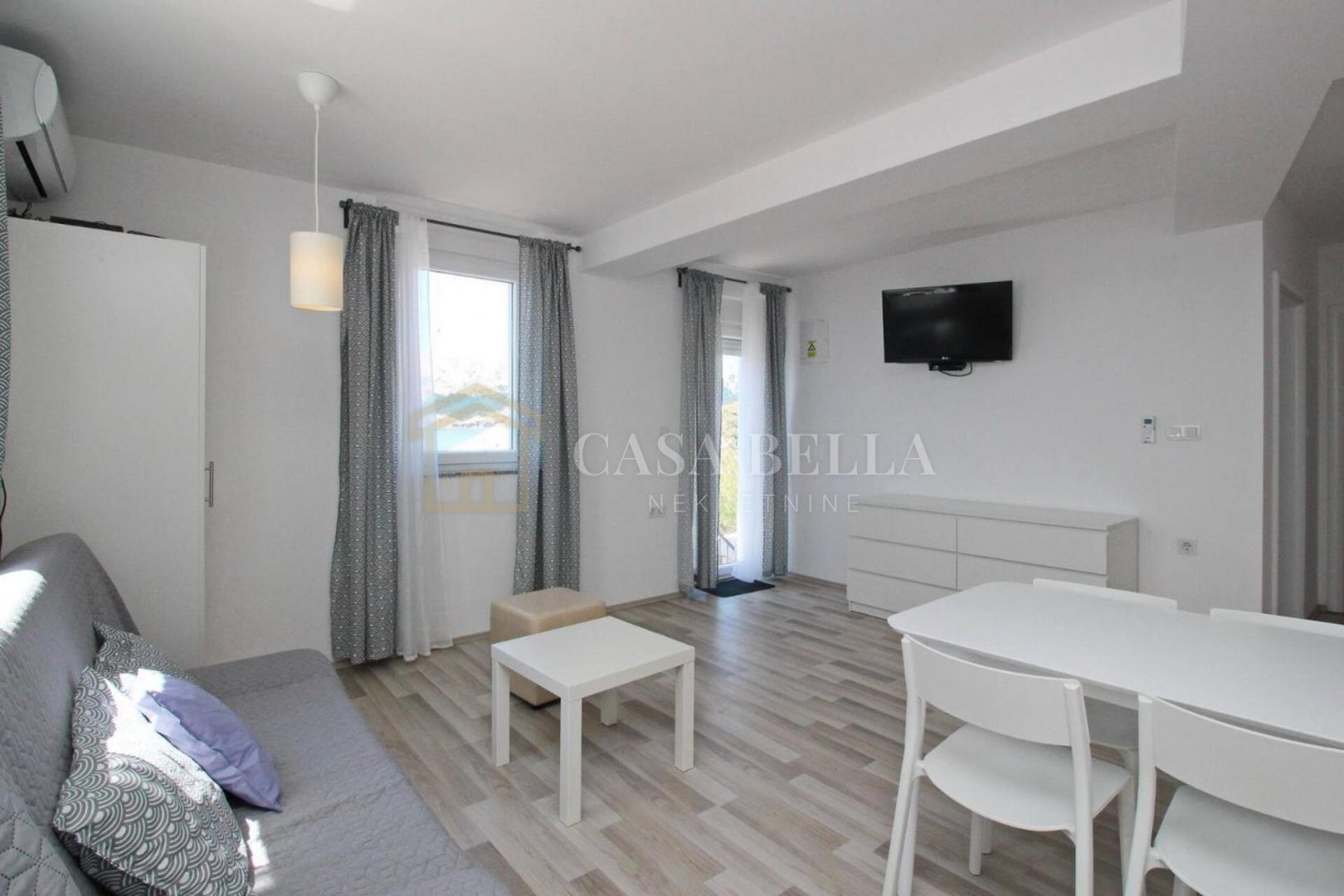 House For sale - Primorsko-goranska Baška