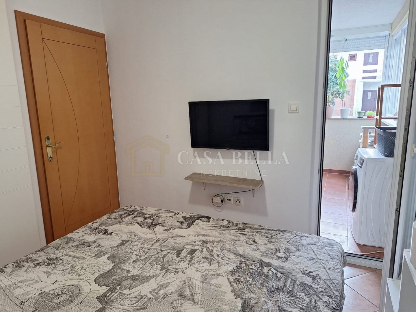 Apartma Naprodaj - Ličko-senjska Novalja