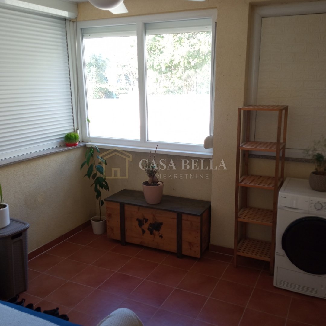 Apartmán Na predaj - Ličko-senjska Novalja