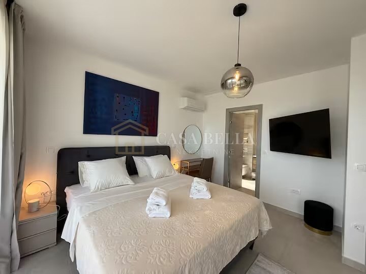 House For sale - Splitsko-dalmatinska Kaštel Novi