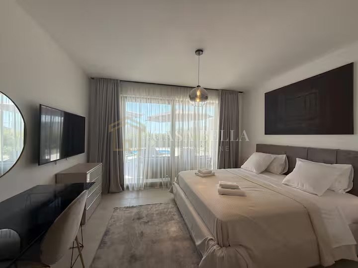 House For sale - Splitsko-dalmatinska Kaštel Novi