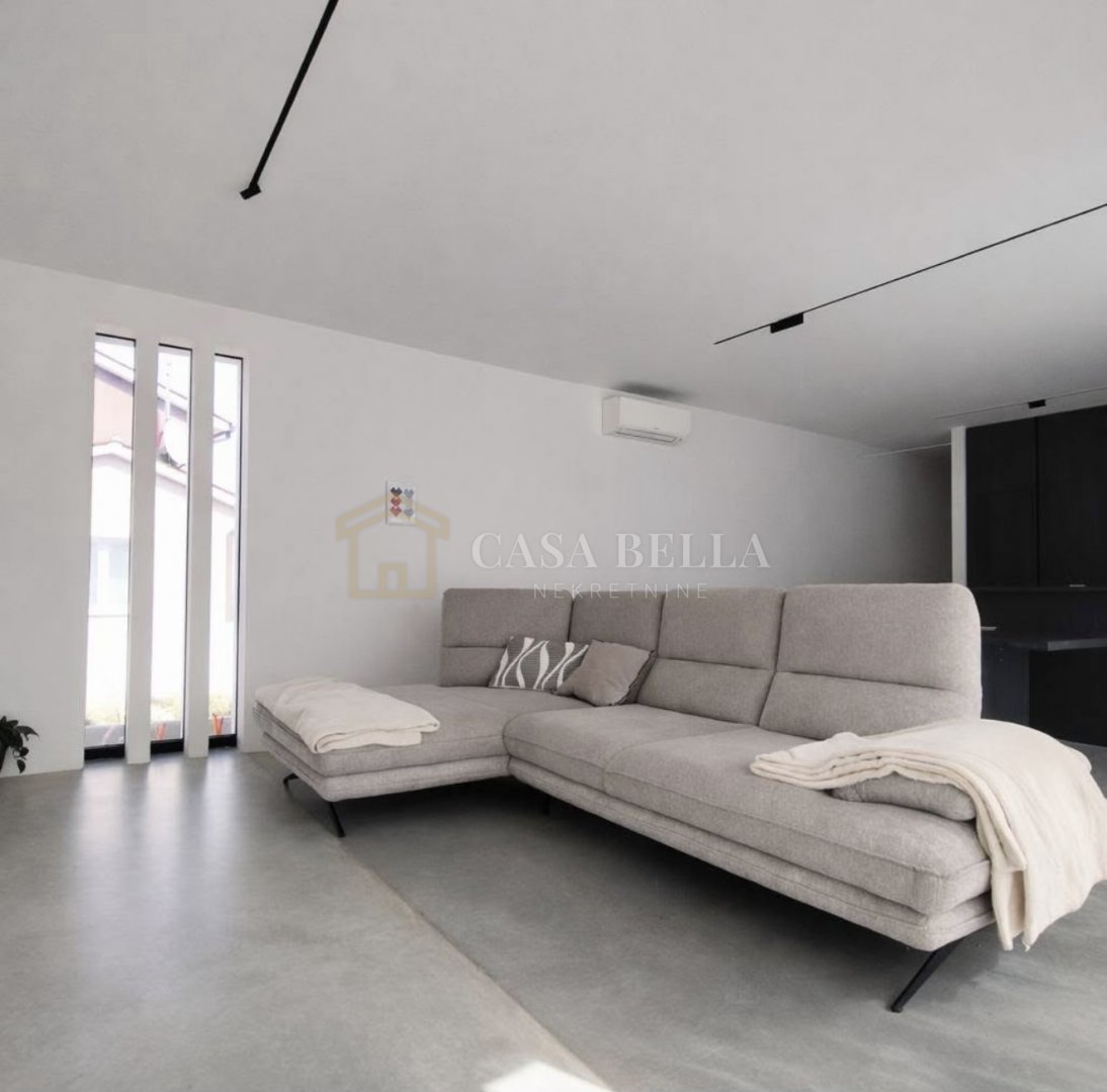 Haus Zu verkaufen - Istarska Presika