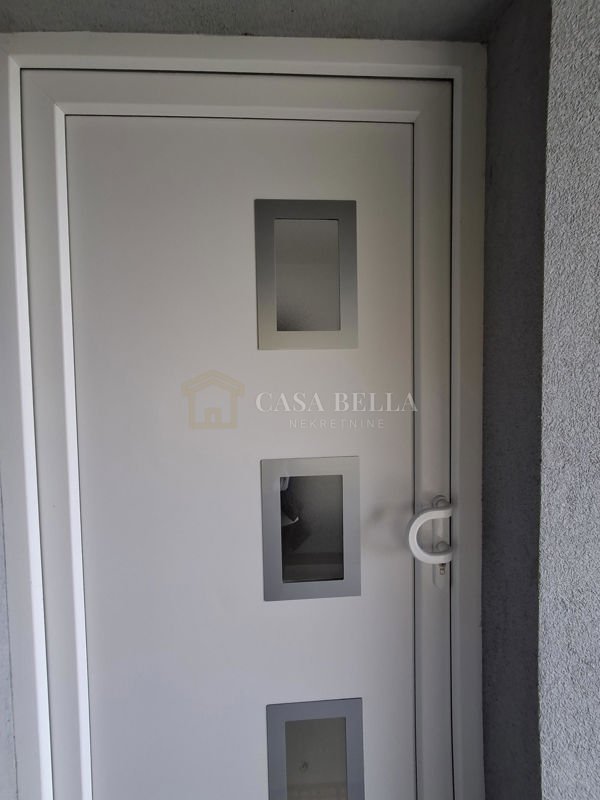 Apartma Naprodaj - Grad Zagreb Sesvetski Kraljevec