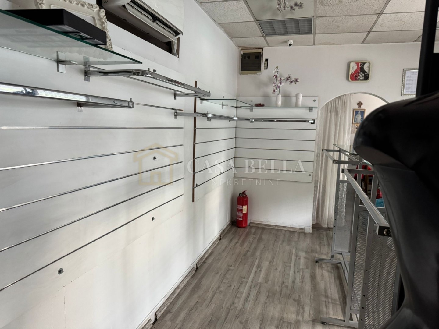 Business premises For sale - Grad Zagreb Sesvete