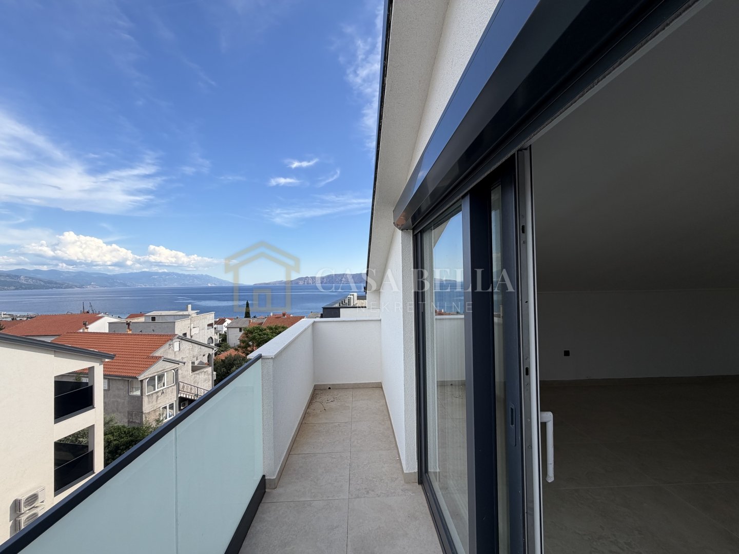 Apartment Zu verkaufen - Primorsko-goranska Novi Vinodolski - foto 1/14