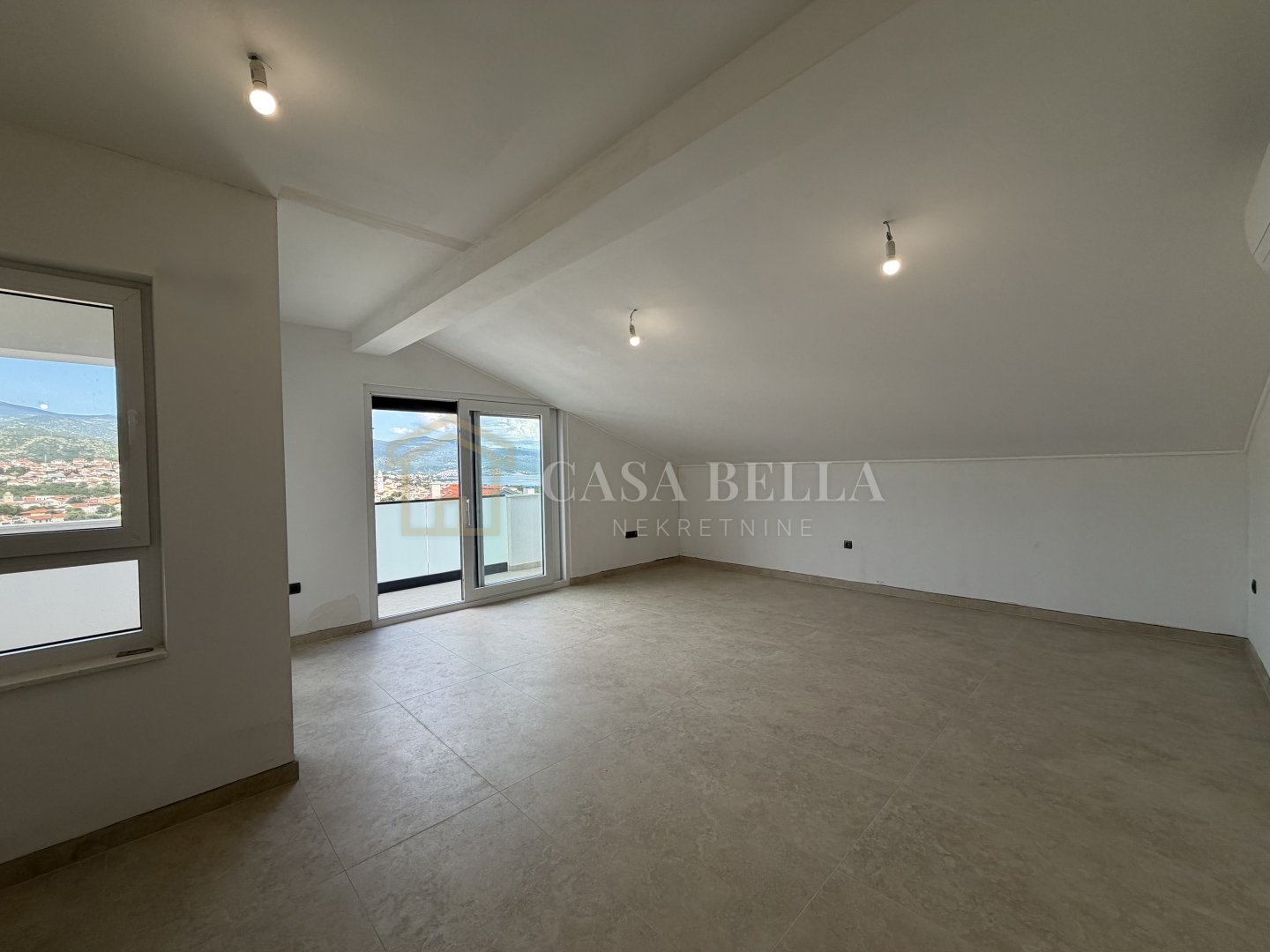 Apartment Zu verkaufen - Primorsko-goranska Novi Vinodolski