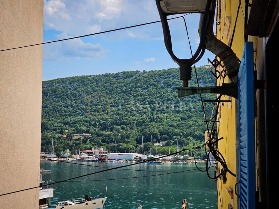 Casa In vendita - Primorsko-goranska Bakar-dio - foto 1/8