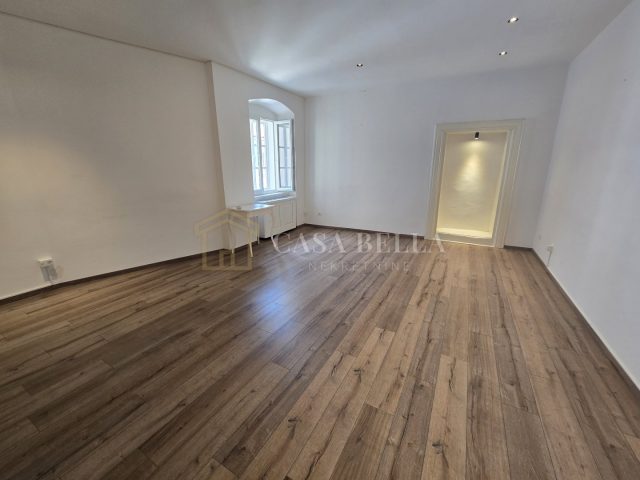 Poslovni prostor za najam 115 m² – Rijeka