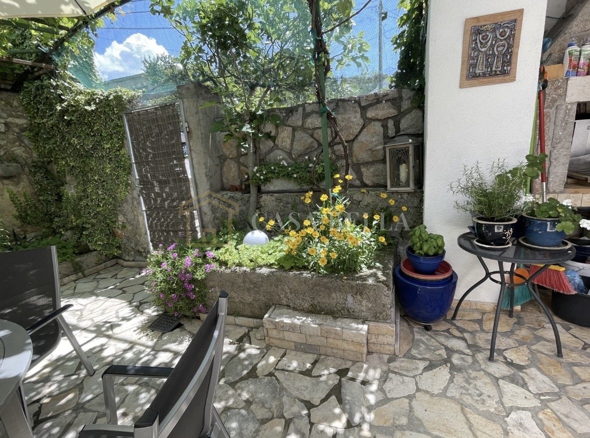 Casa In vendita - Ličko-senjska Karlobag