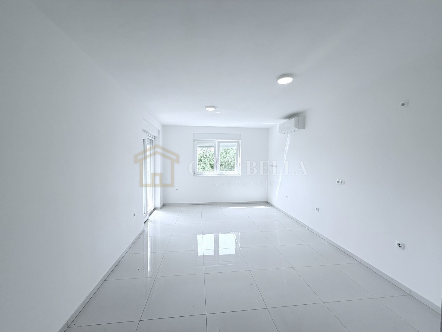Flat For sale - Primorsko-goranska Crikvenica