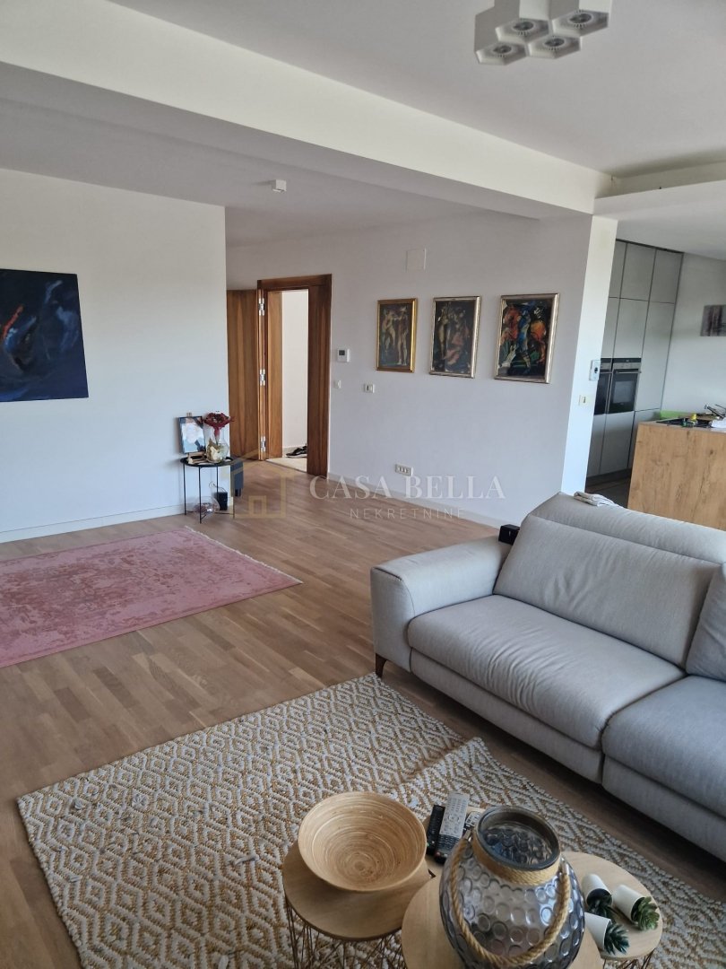 Maison À vendre - Grad Zagreb Maksimir