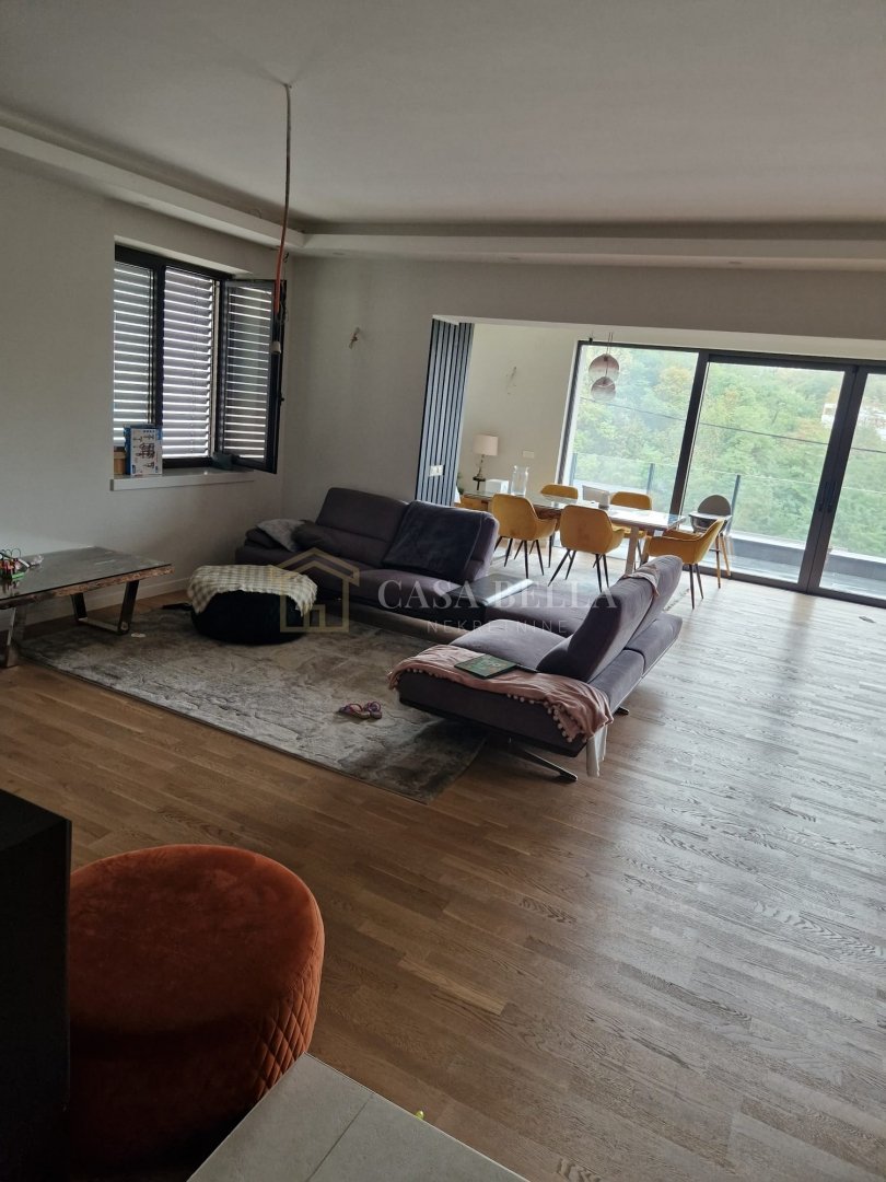 Maison À vendre - Grad Zagreb Maksimir