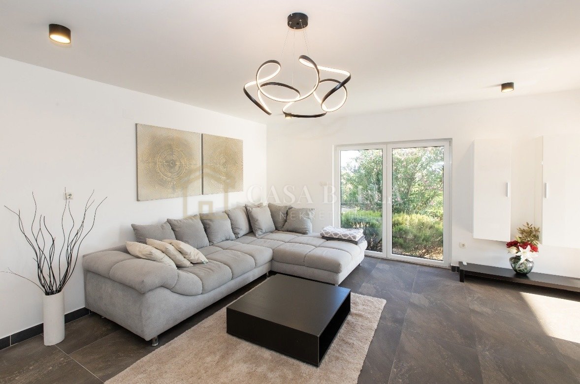 Haus Zu verkaufen - Primorsko-goranska Crikvenica